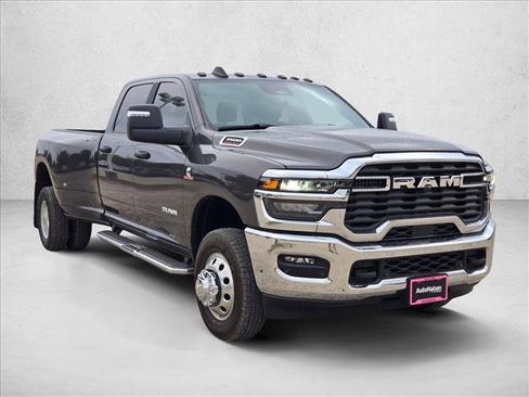 New 2026 RAM 3500 Lone Star AWD/4WD image 7