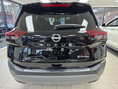 Used 2023 Nissan Rogue SV w/ SV Premium B Package AWD/4WD image 11