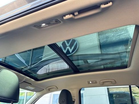 Used 2022 Volkswagen Atlas SEL AWD/4WD image 23