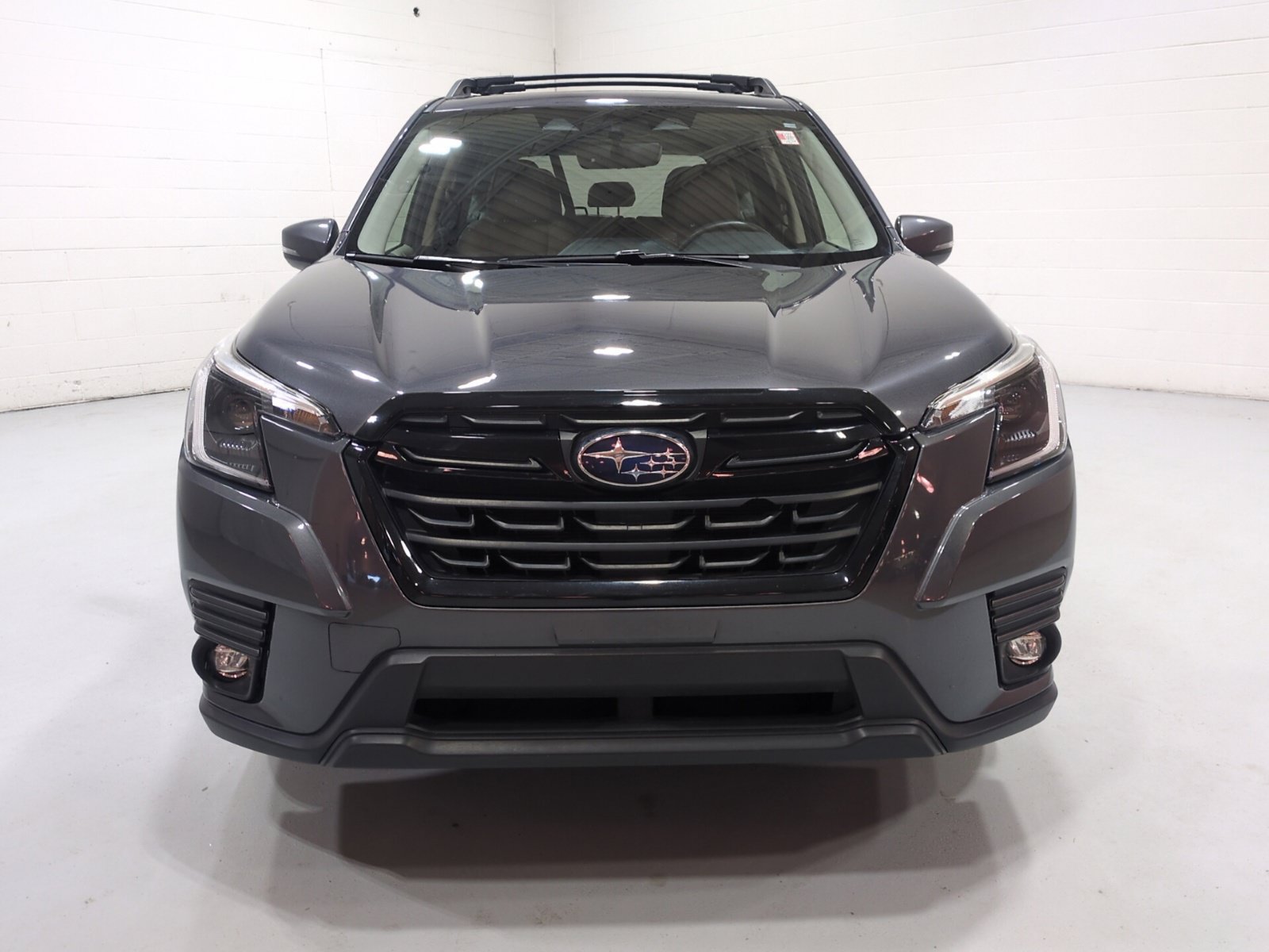 Certified 2024 Subaru Forester Limited w/ Pop Package 2 AWD/4WD image 8