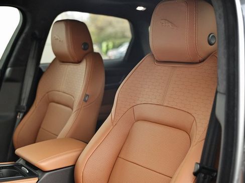 New 2026 Jaguar F-PACE R-Dynamic S image 25