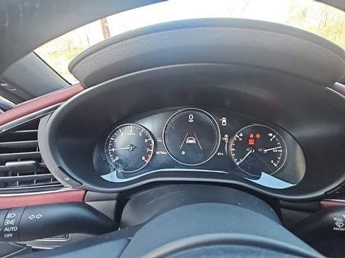 Certified 2023 MAZDA MAZDA3 s image 8