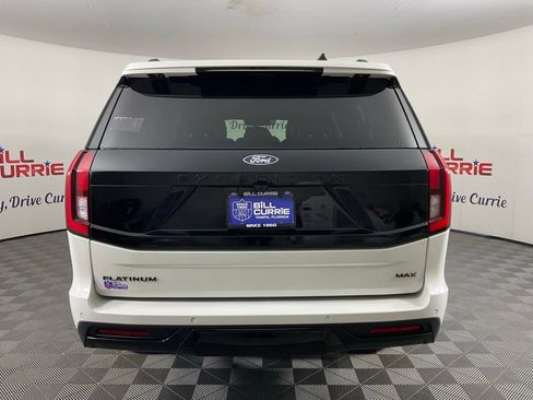 New 2027 Ford Expedition Max Platinum w/ Stealth Appearance Package RWD image 4