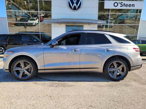 Used 2022 Genesis GV70 2.5T w/ Sport Prestige Package image 7