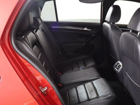 Used 2019 Volkswagen Golf R 4-Door AWD/4WD image 30