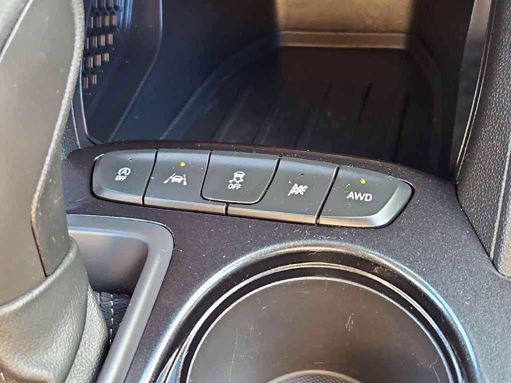 Used 2023 Chevrolet TrailBlazer LT AWD/4WD image 16