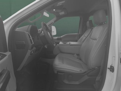 Used 2018 Ford F250 XLT image 13