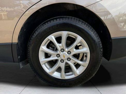 Used 2018 Chevrolet Equinox LS FWD image 54