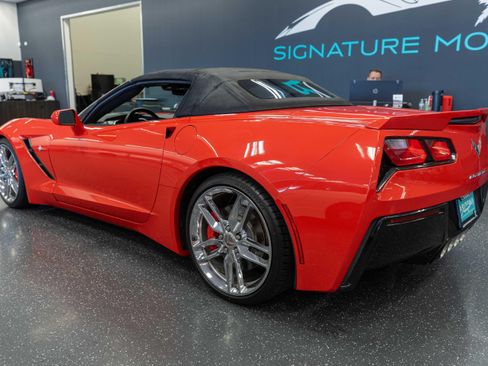 Used 2014 Chevrolet Corvette Stingray Convertible w/ 2LT Preferred Equipment Group RWD image 9