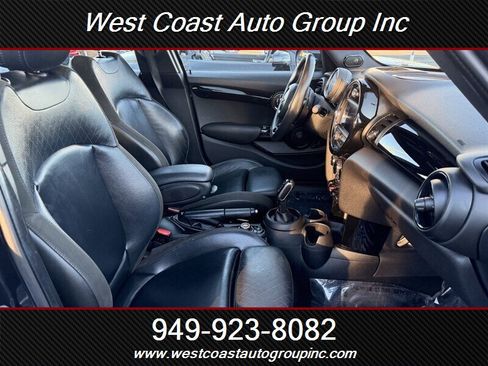 Used 2020 MINI Cooper S image 8