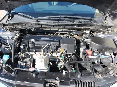 Used 2016 Honda Accord Sport image 9