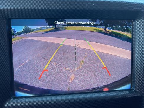 Used 2020 Jeep Wrangler Sport image 12