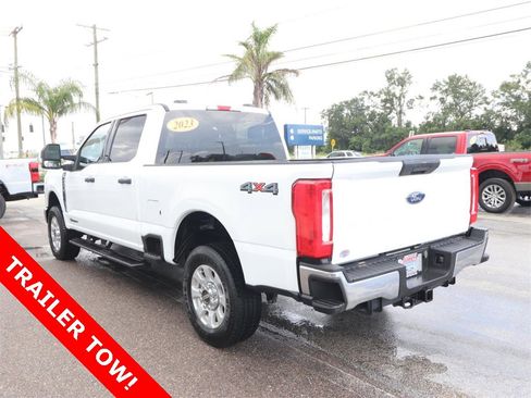 Certified 2023 Ford F250 XLT image 9