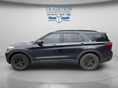 Used 2022 Ford Explorer Timberline image 3