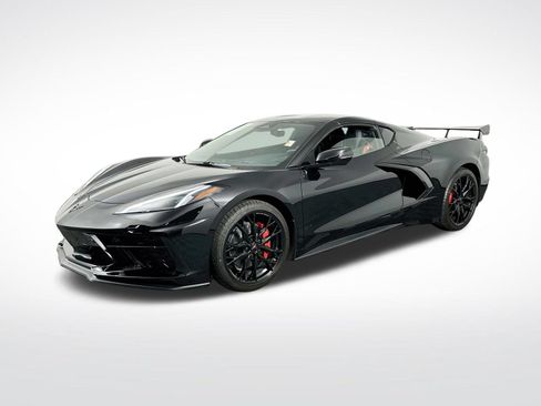Used 2024 Chevrolet Corvette Stingray Preferred Cpe w/ Battery Protection Package RWD image 4