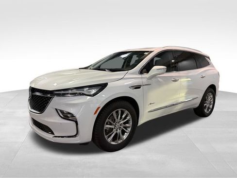 Certified 2024 Buick Enclave Avenir w/ Avenir Technology Package image 3