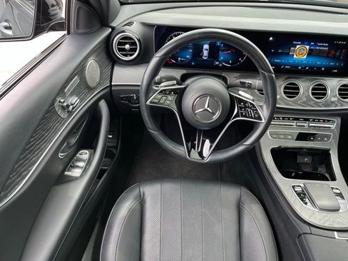 Used 2022 Mercedes-Benz E 350 Sedan image 9