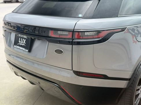 Used 2020 Land Rover Range Rover Velar R-Dynamic S AWD/4WD image 8