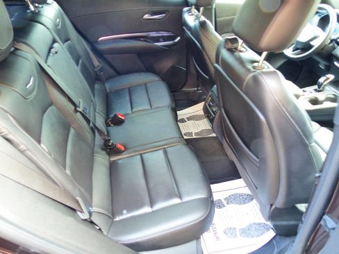 Used 2021 Cadillac XT4 Luxury w/ Cold Weather Package image 26