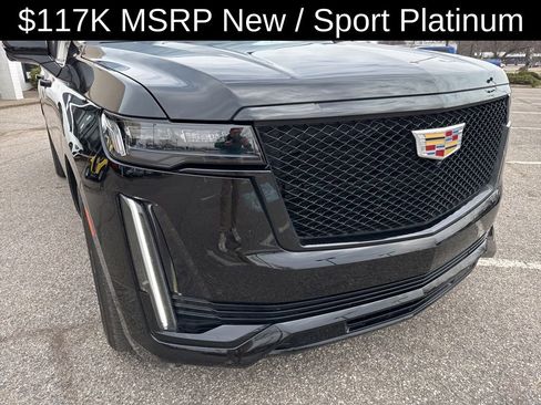 Used 2022 Cadillac Escalade ESV Sport Platinum w/ Heavy-Duty Trailer Package image 19