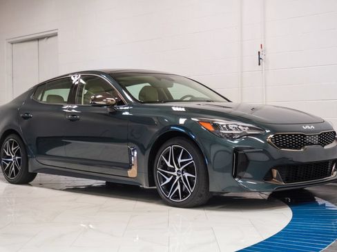 Used 2023 Kia Stinger GT-Line w/ Sun & Sound Package AWD/4WD image 4
