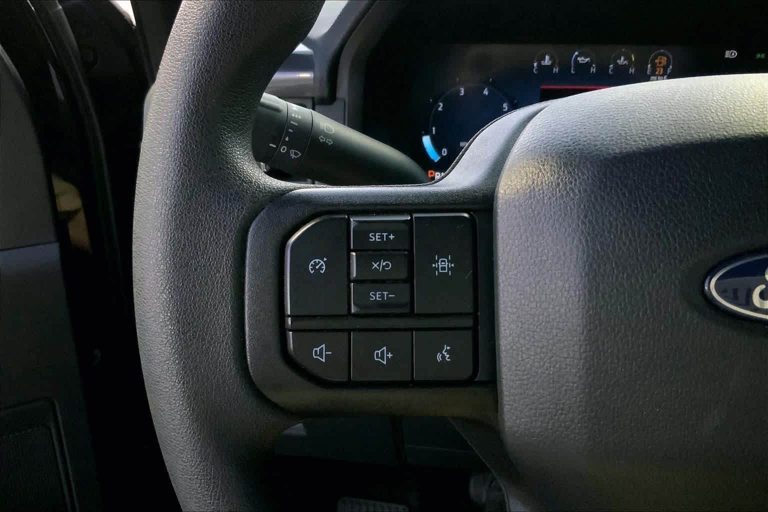 Used 2025 Ford F150 STX w/ Equipment Group 200A RWD image 22