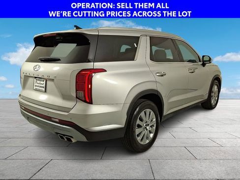 Used 2025 Hyundai Palisade SEL FWD image 8