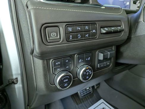 Certified 2023 GMC Yukon Denali Ultimate image 22