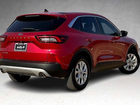 Used 2023 Ford Escape Active image 22