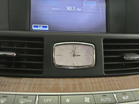 Used 2012 INFINITI M37 x w/ Deluxe Touring Pkg AWD/4WD image 25