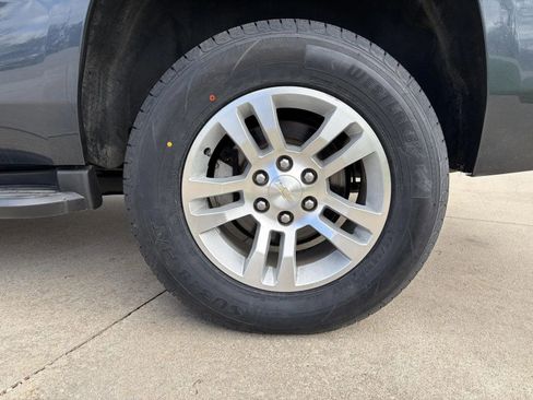 Used 2020 Chevrolet Tahoe LT AWD/4WD image 9