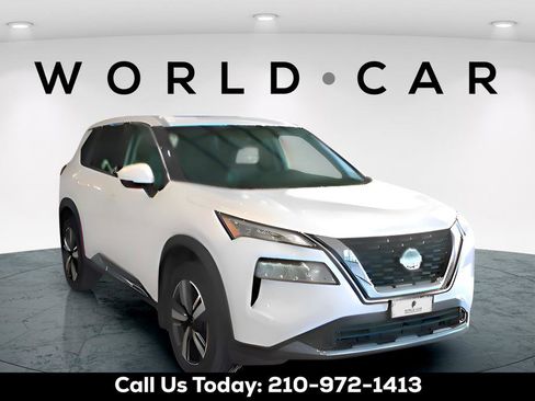 Used 2023 Nissan Rogue SL w/ SL Premium Package image 1