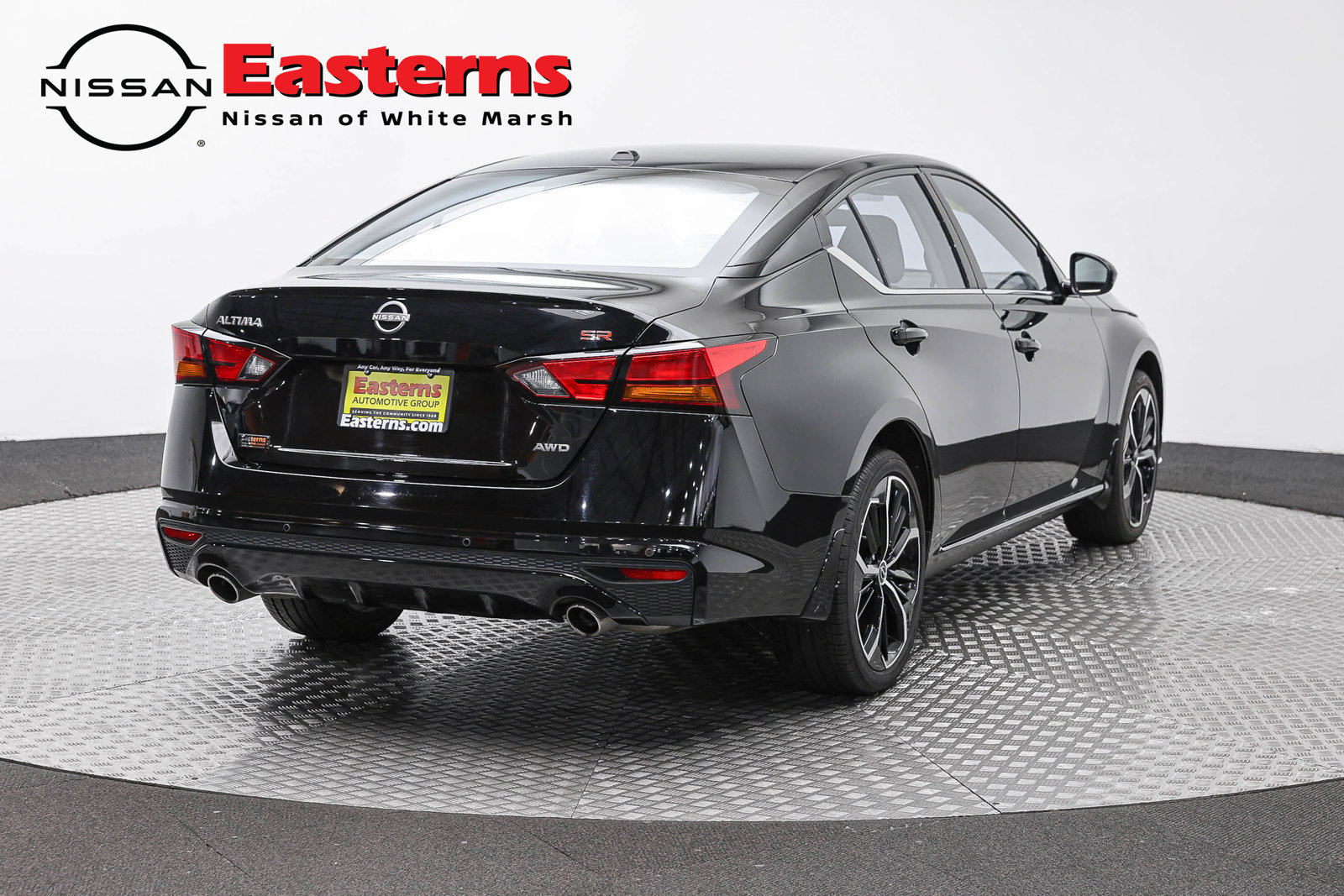 Used 2025 Nissan Altima 2.5 SR AWD/4WD image 5
