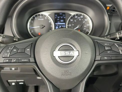 New 2025 Nissan Kicks Play S image 21
