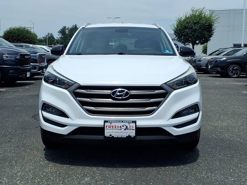 Used 2016 Hyundai Tucson SE w/ Option Group 02 AWD/4WD image 2