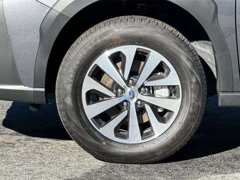 New 2025 Subaru Outback Premium image 31