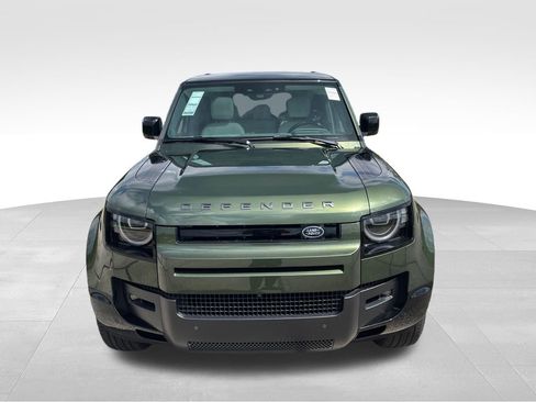 New 2026 Land Rover Defender 110 X-Dynamic SE AWD/4WD image 8