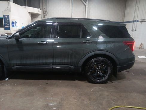 Used 2022 Ford Explorer Timberline image 6