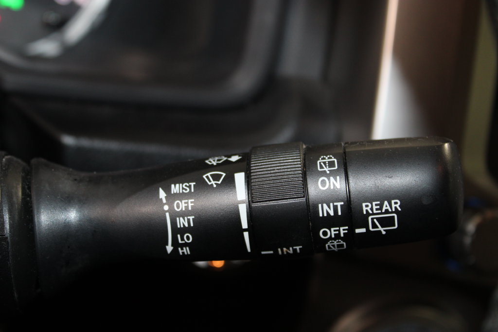 Used 2020 Toyota 4Runner Limited AWD/4WD image 23