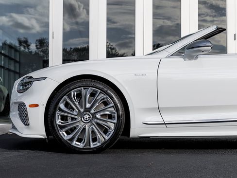 New 2025 Bentley Continental GT Speed image 8