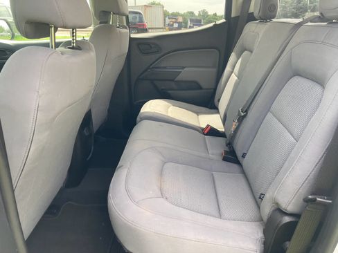 Used 2020 Chevrolet Colorado W/T w/ WT Convenience Package RWD image 7