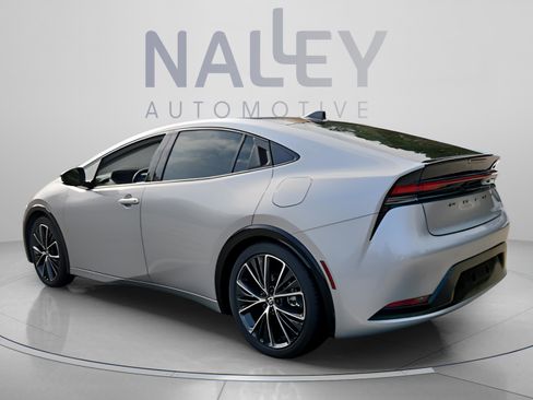New 2026 Toyota Prius Limited FWD image 3