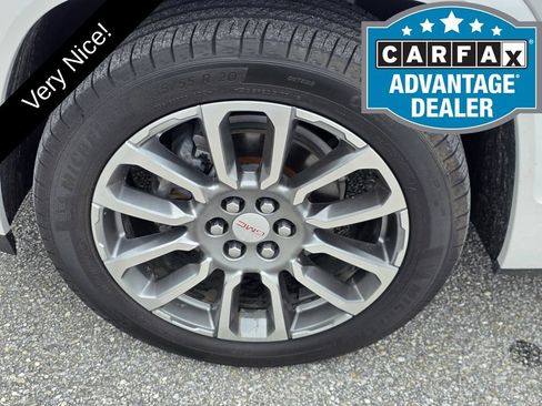 Used 2023 GMC Acadia Denali w/ Denali Ultimate Package AWD/4WD image 53