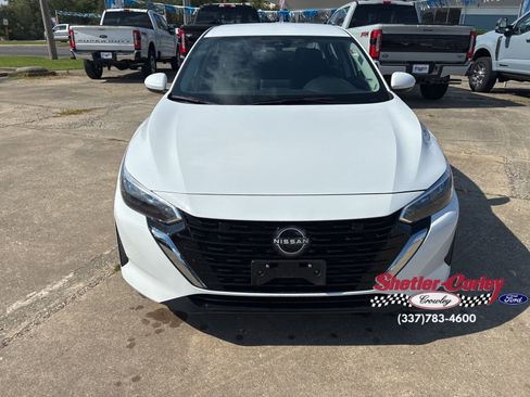 Used 2024 Nissan Sentra SV image 6