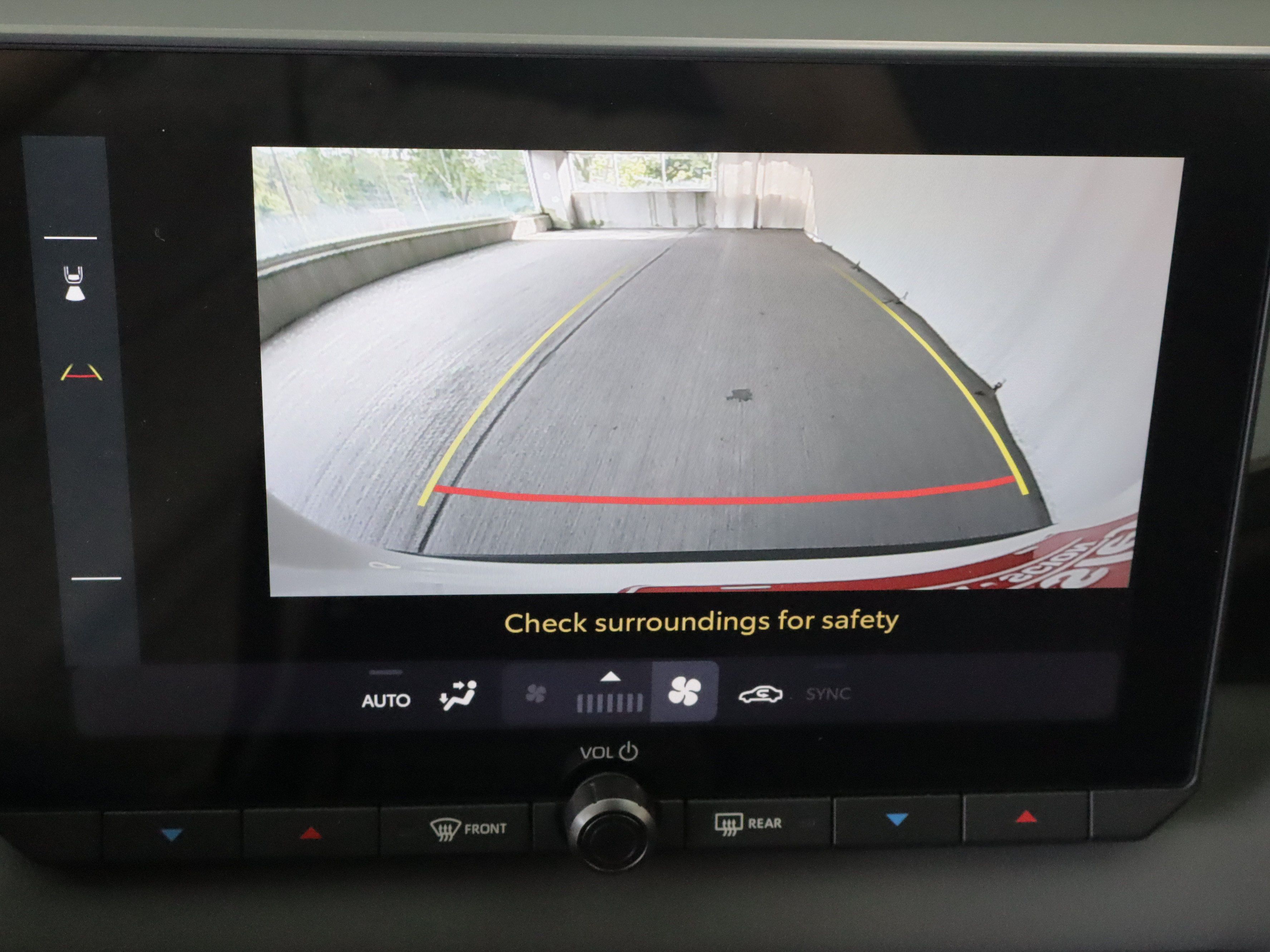 Used 2026 Toyota RAV4 LE AWD/4WD image 18