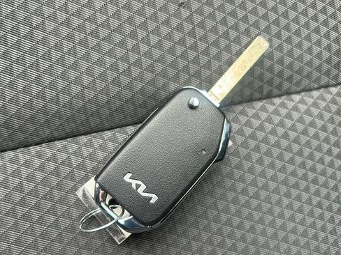 Used 2022 Kia Soul LX w/ Technology Package image 26