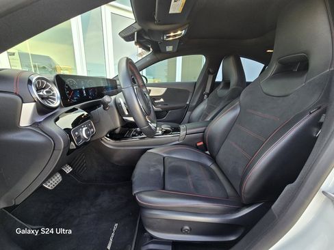 Used 2020 Mercedes-Benz CLA 250 image 10