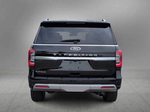 Used 2024 Ford Expedition Platinum AWD/4WD image 7