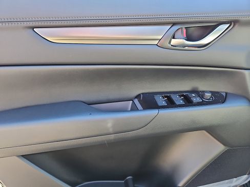 New 2025 MAZDA CX-5 AWD 2.5 S w/ Preferred Package image 10