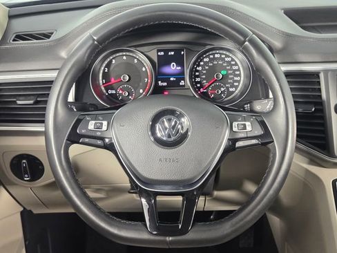 Used 2019 Volkswagen Atlas SE w/ Towing Package image 21